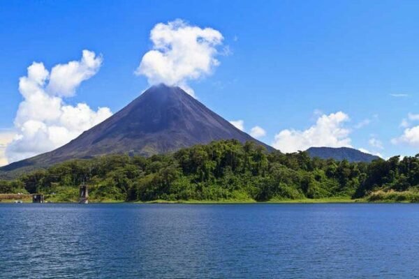 Shuttle La Fortuna - Tortuguero